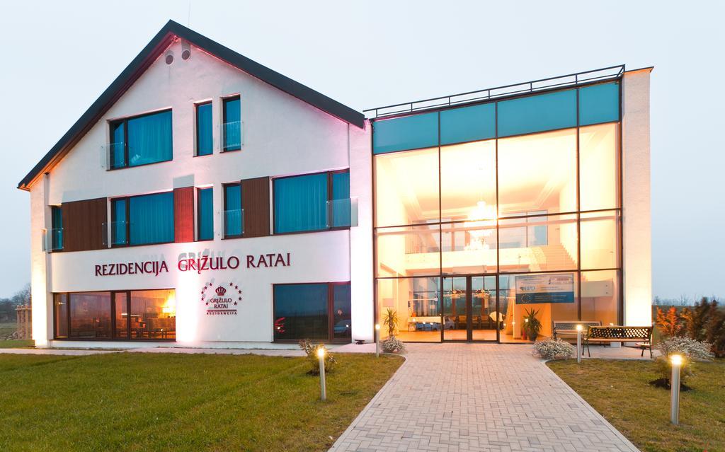 Rezidencija Grizulo Ratai Vendégház Sasnava Kültér fotó